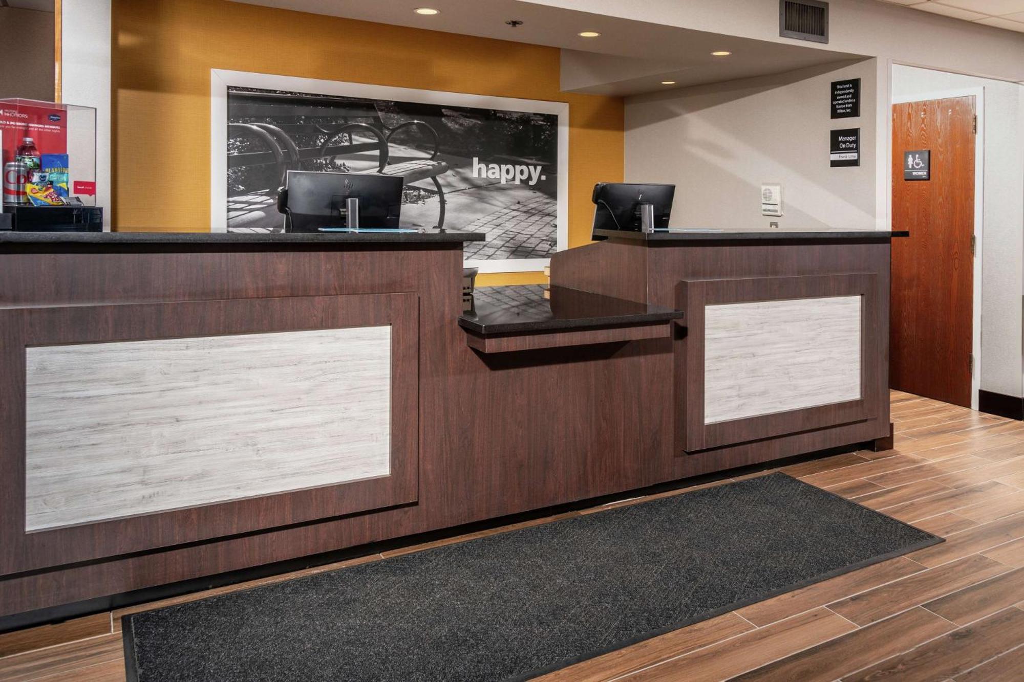 Hampton Inn Fall River/Westport North Westport Экстерьер фото