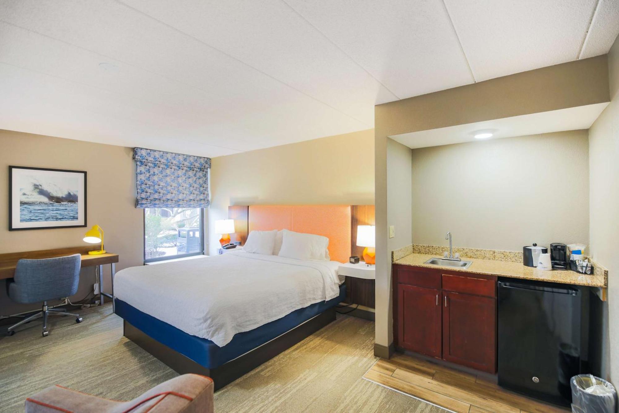 Hampton Inn Fall River/Westport North Westport Экстерьер фото