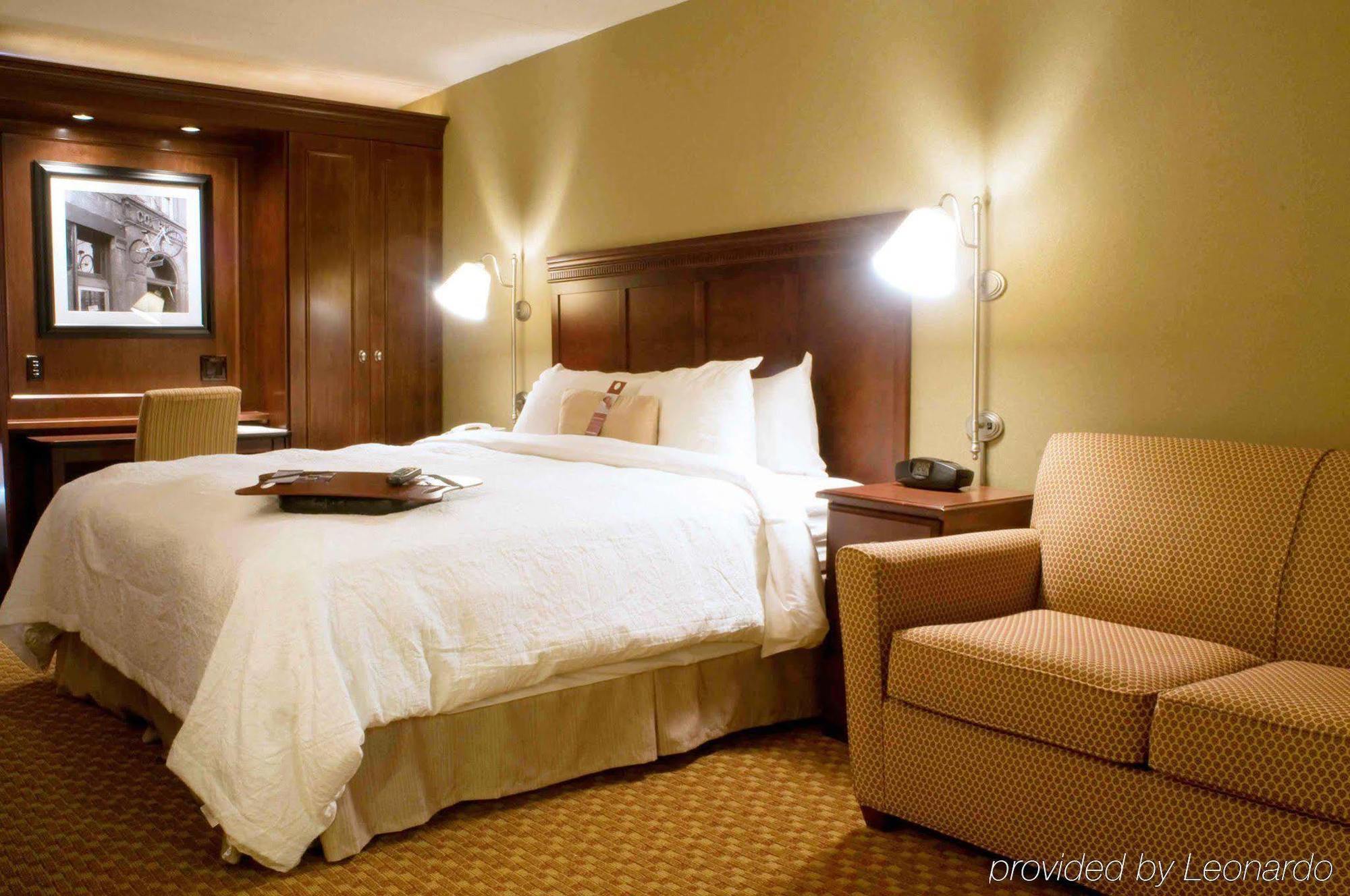 Hampton Inn Fall River/Westport North Westport Номер фото